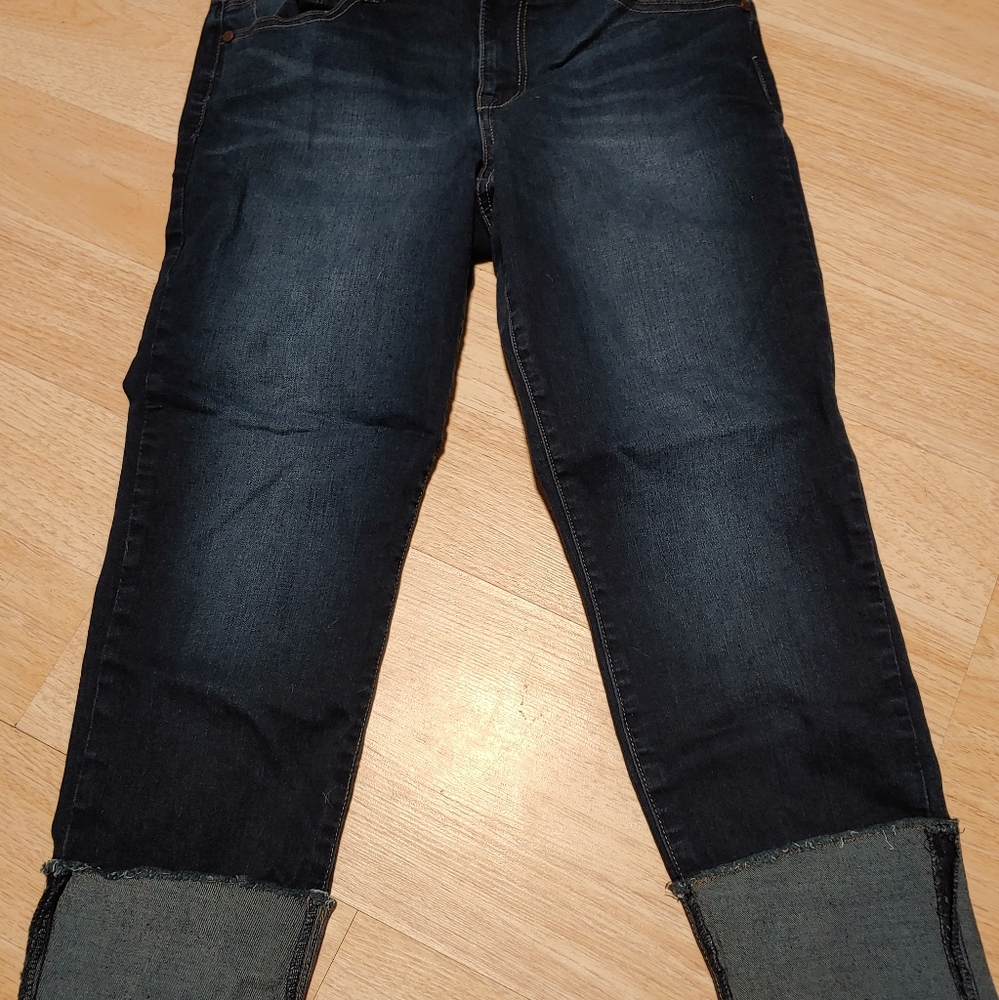 1822 Capris